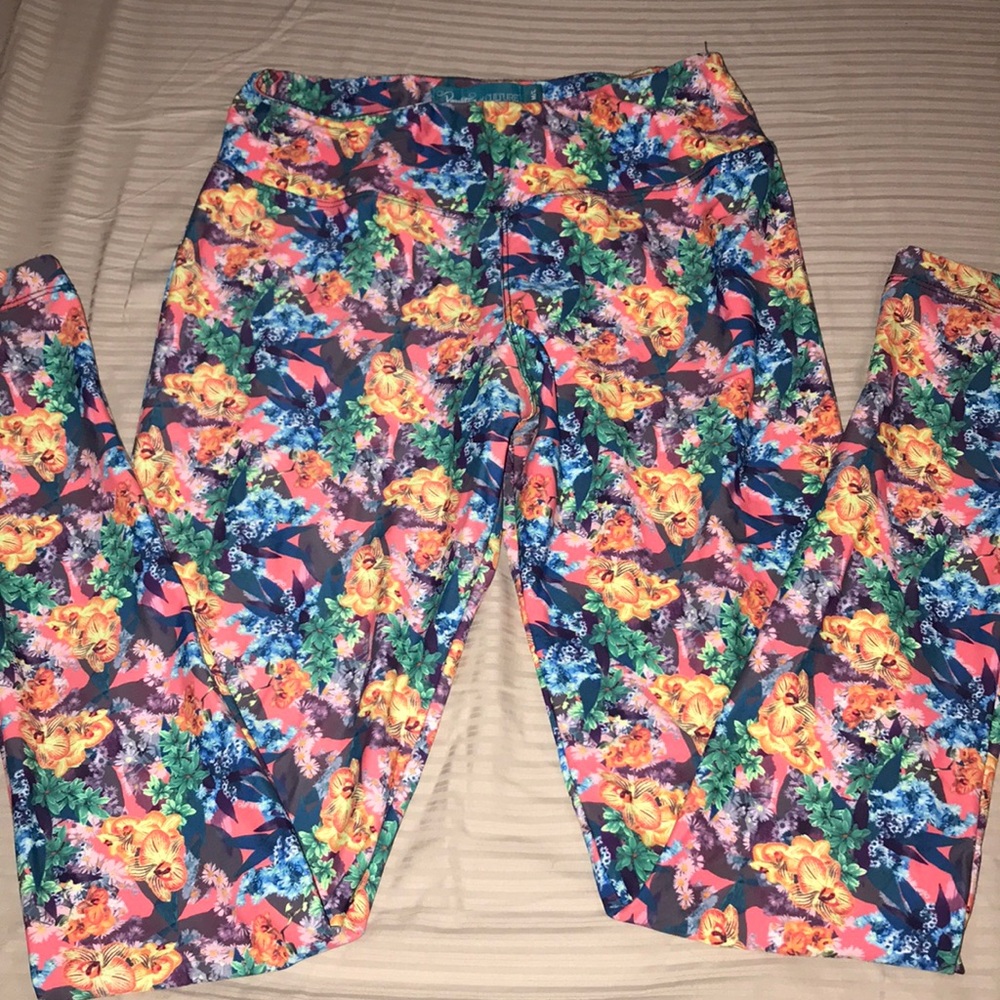 Daughters of Culture floral yoga leggings